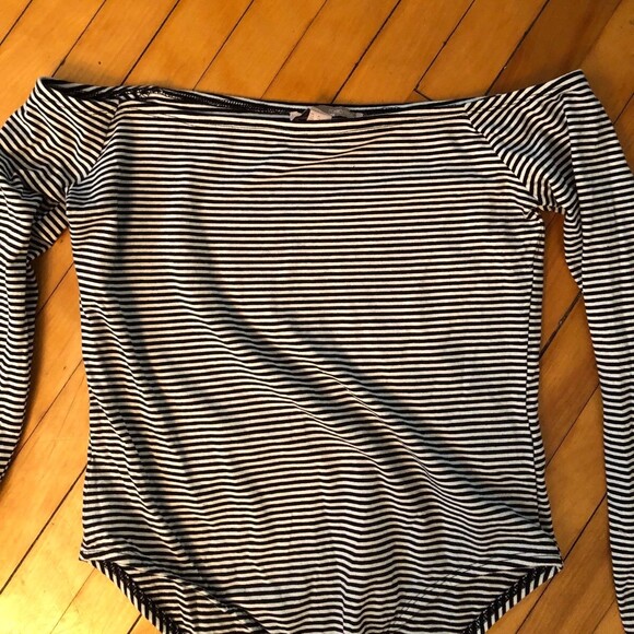 FOREVER 21 sz xl black and white striped off shoulder long sleeve bodysuit - Picture 3 of 8